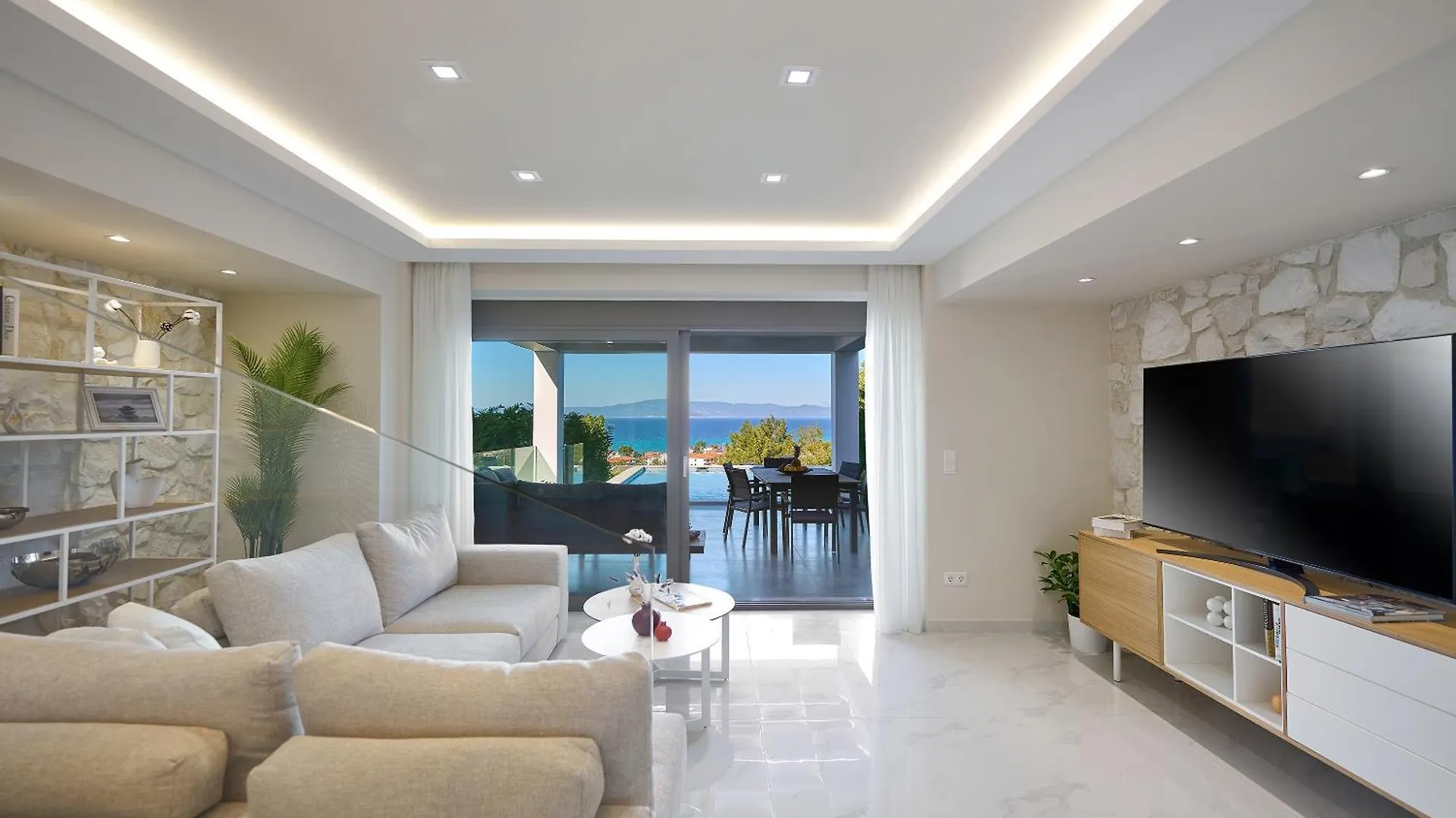 Sea View Villa Sofia Hanioti